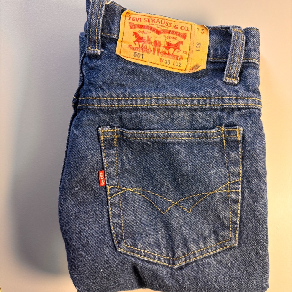 Levis 501 Mens Straight Leg Jeans Medium Wash Blue W30 L31 Made in Mexico - Picture 13 of 13